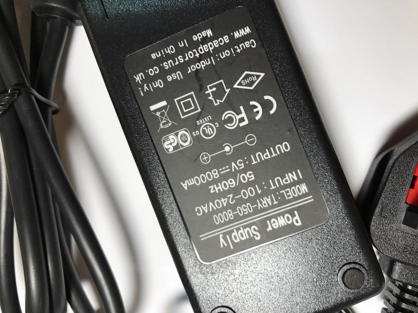 Replacement for 5.0V 5V 8A AC-DC Adapter TQ-0508000u Power Supply + UK Plug