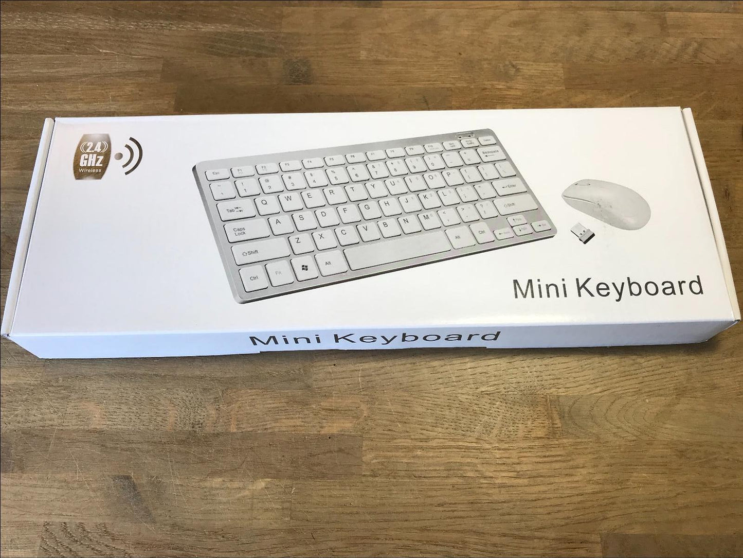Wireless Small Keyboard and Mouse for LG 42LM620T 42-inch SMART TV (Black)