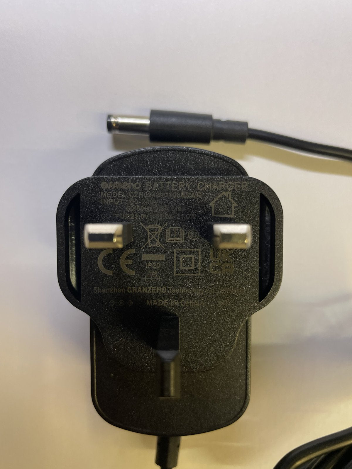 Replacement 21V 350mA Mains AC-DC Adaptor Power Supply For Model JLH072100350B