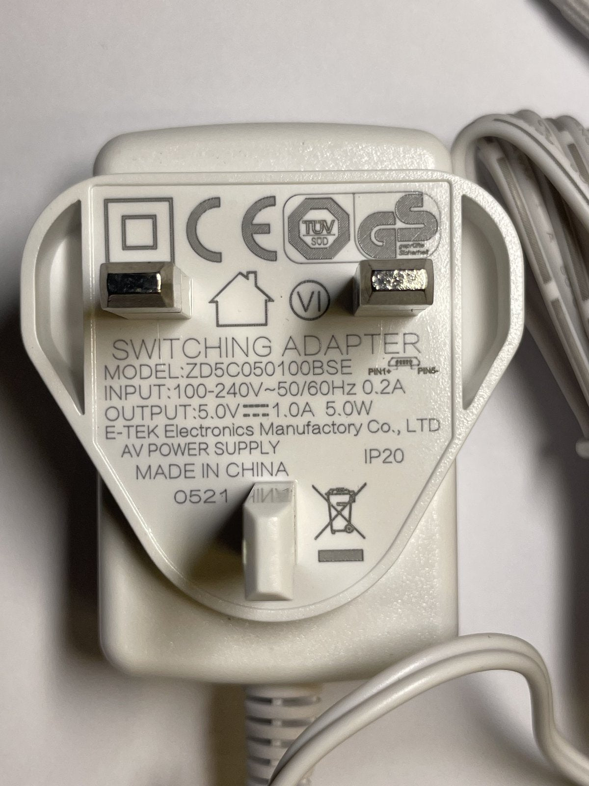 Replacement for 5V 300mA AC-DC Power Adaptor for Dynamo LED Laterne Z31095