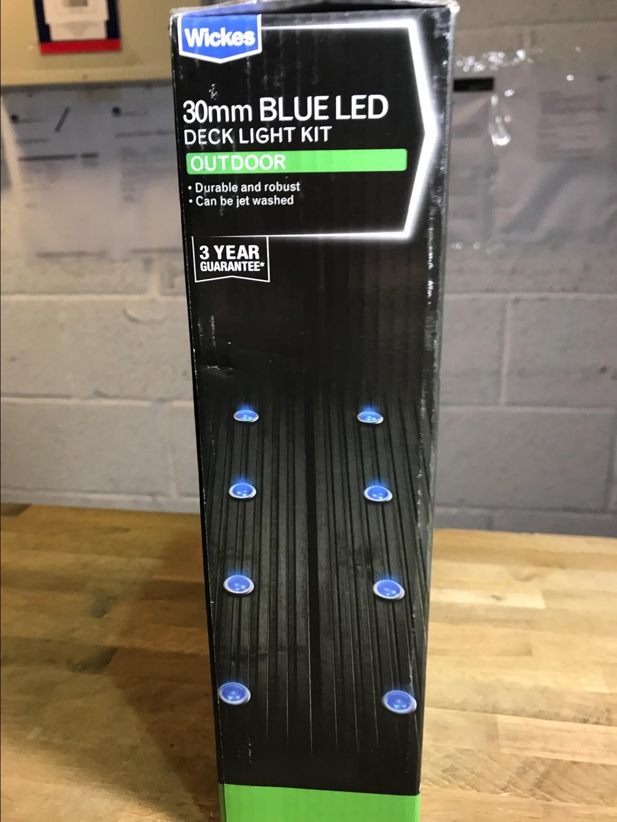 WICKES 8 X 30mm BLUE 12V LED OUTDOOR IP65 DECK DECKING LIGHT KIT 10.5M RUN