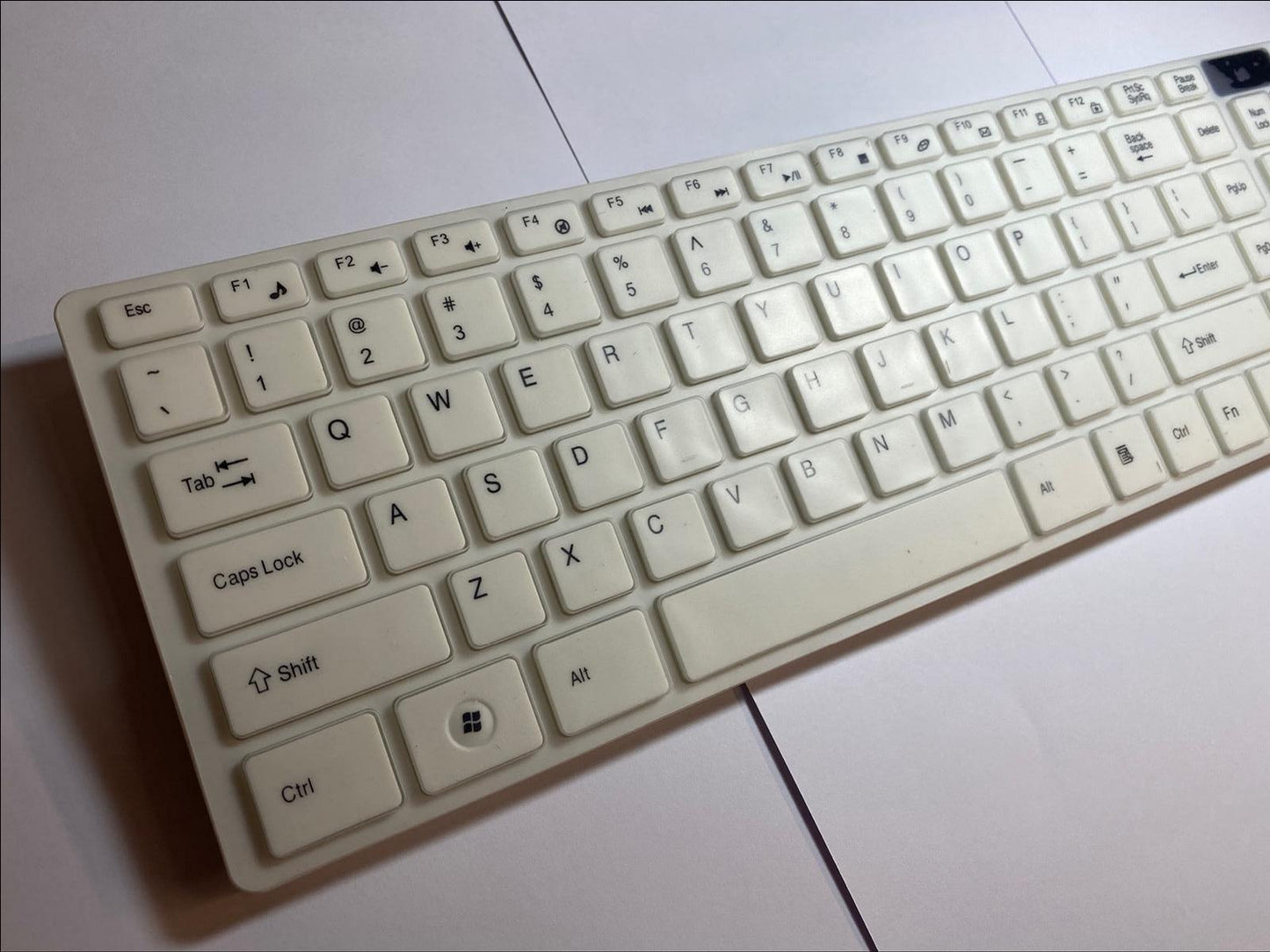 2.4Ghz Wireless Keyboard with NumPad & Mouse for LG 27MS73V-PZ Smart 27" LED TV