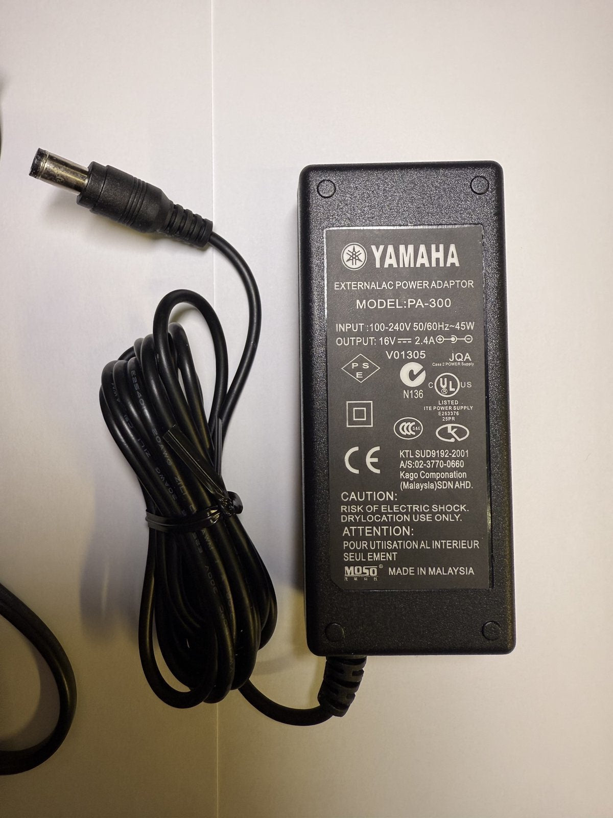 16V 2.4A Switch Mode Adapter Power Supply for PSR S-500 S500 Electronic Keyboard