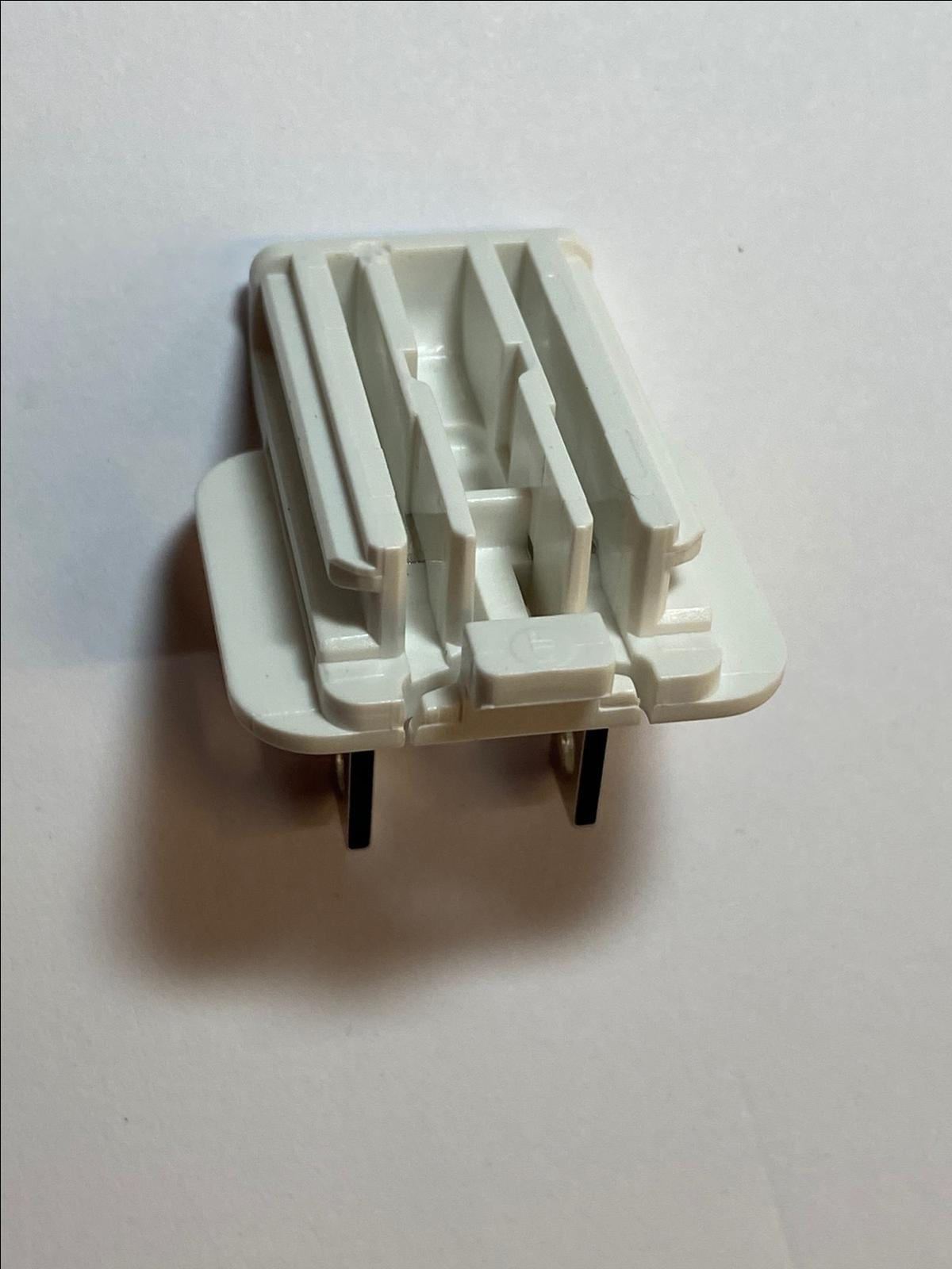 WHITE USA Slide On Plug for APD Asian Power Devices 5V 3A WA-15I05R APD2-US