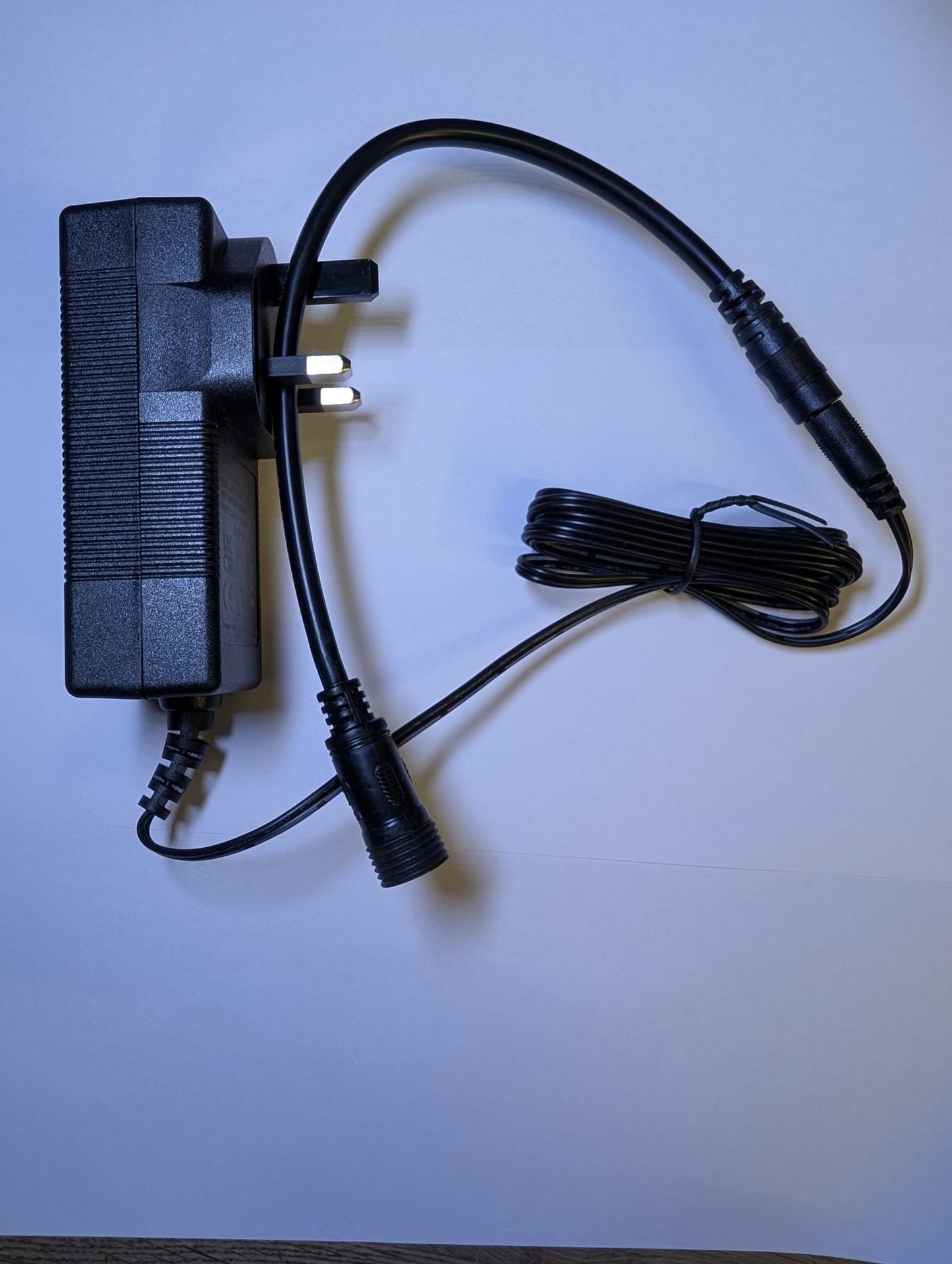 Replacement for 24.0V 2.0A 48.0W KEERDA AC Adapter DZ048BWL240200B Power Supply