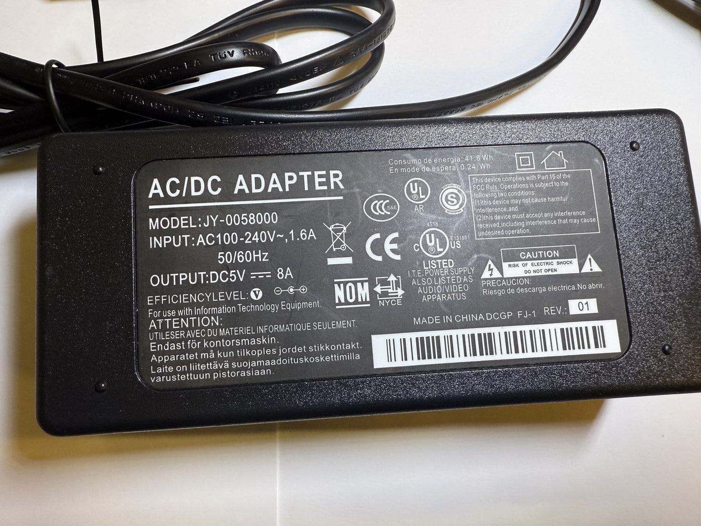 5V 5A AC-DC Switching Adapter Desktop Power Supply for 8 Way HDMI Splitter
