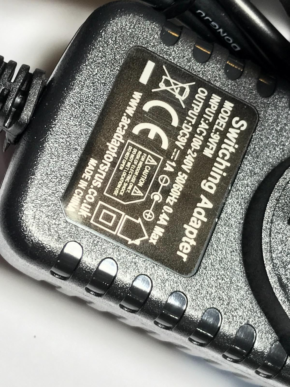 9V Charger AC-DC Switch Mode Adapter Power Supply 4.75mmx1.75mm 4.75x1.75 UK