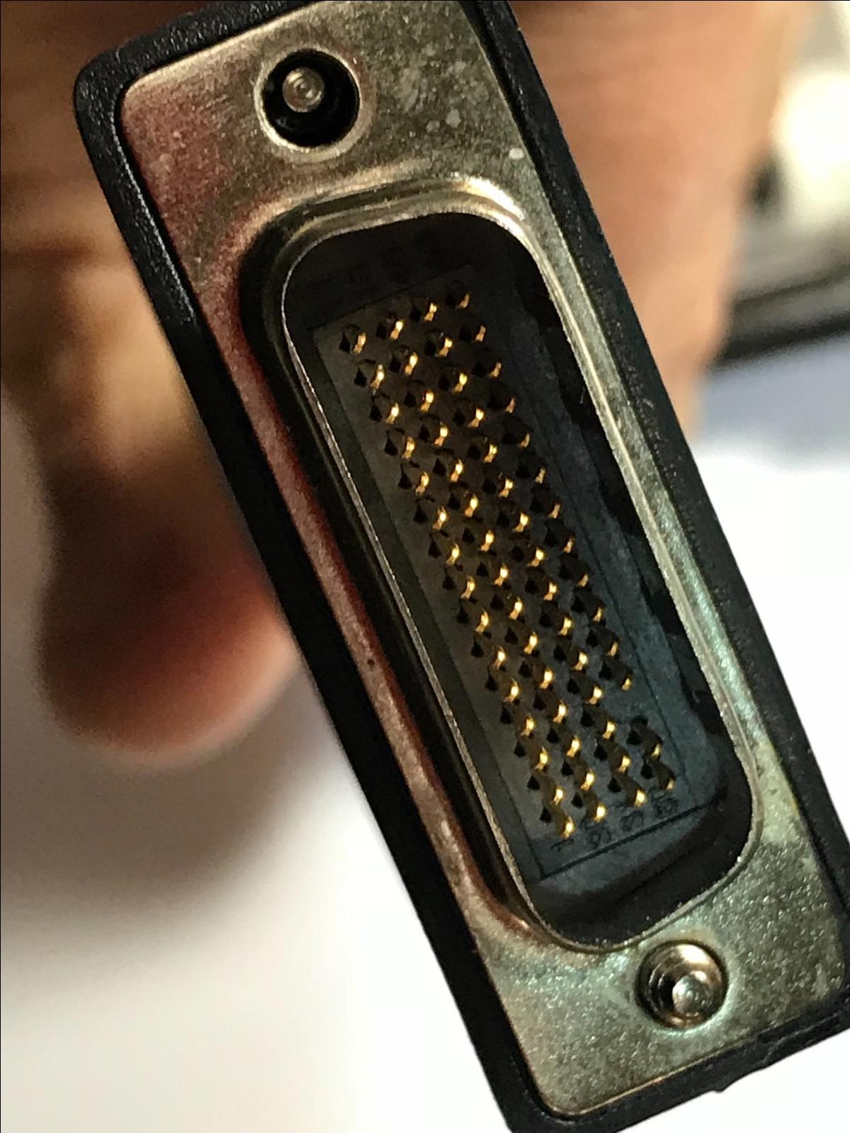 PNY 91004086-T (DMS-59 to Dual DVI-I SL Adapter)