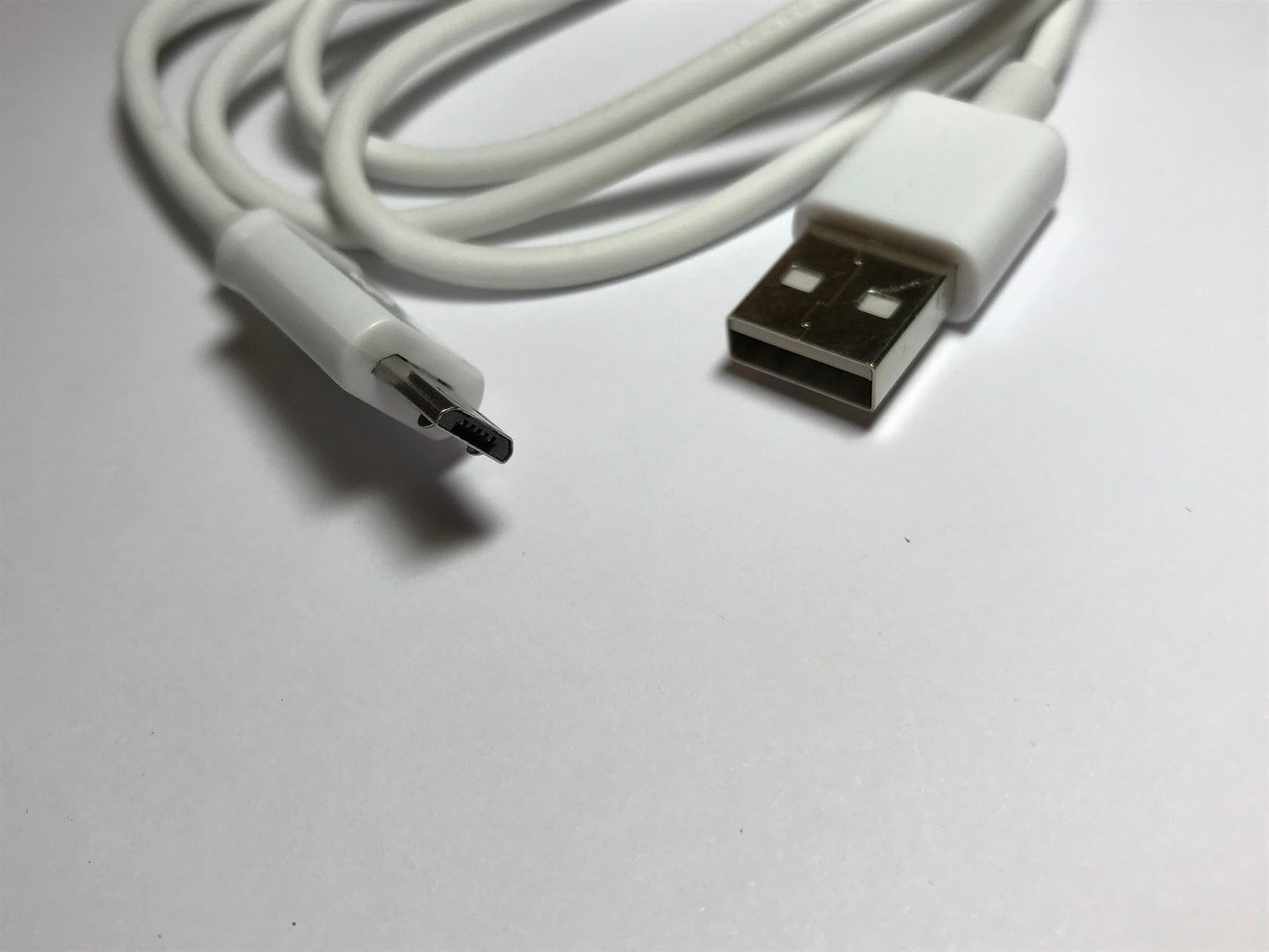 White Micro USB Cable Lead for Software Update to Pure Evoke H3 DAB Radio