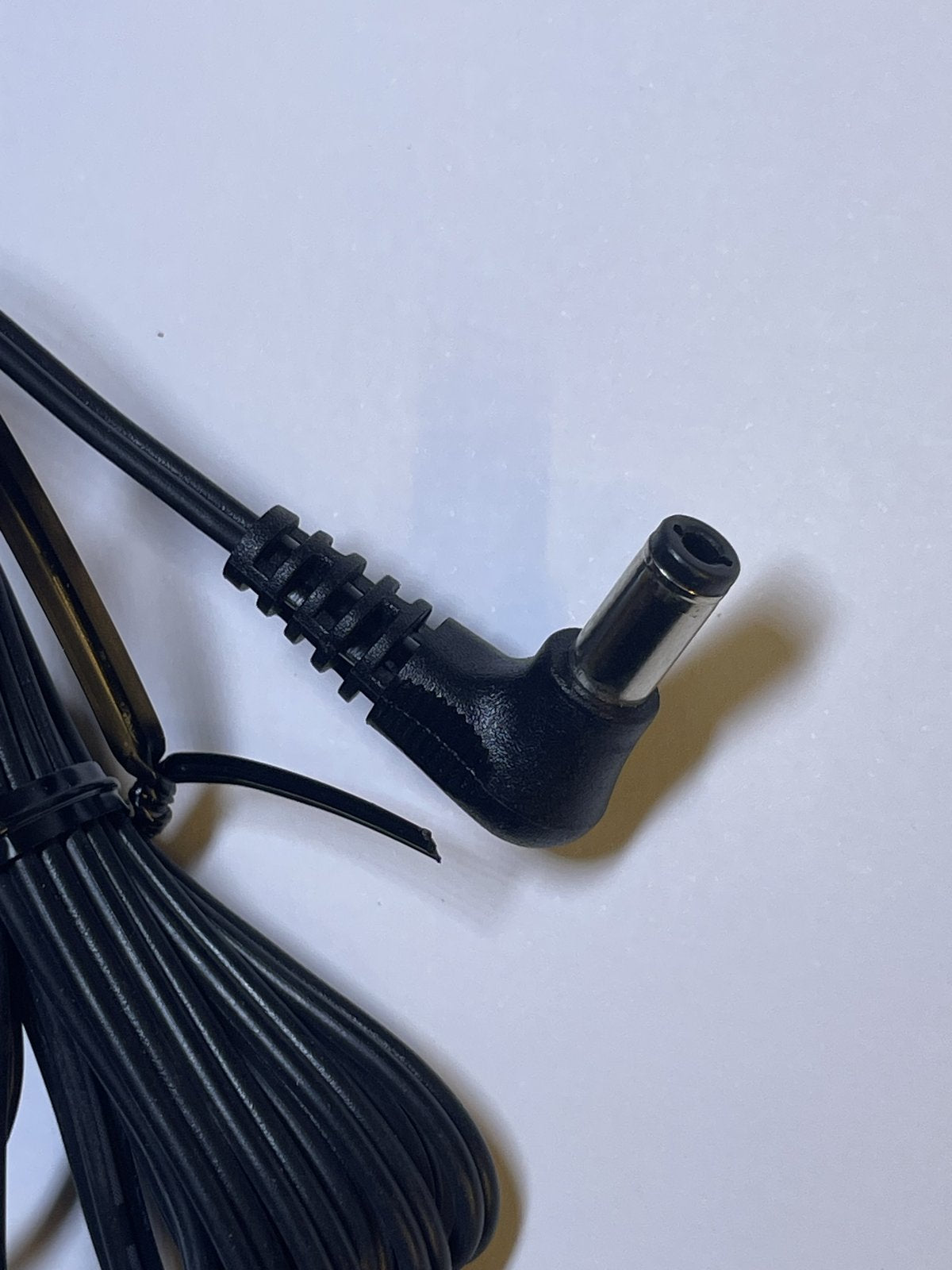 Replacement for 9V 1A AC Switching Mode Power Supply Adaptor DBL25CF-090100