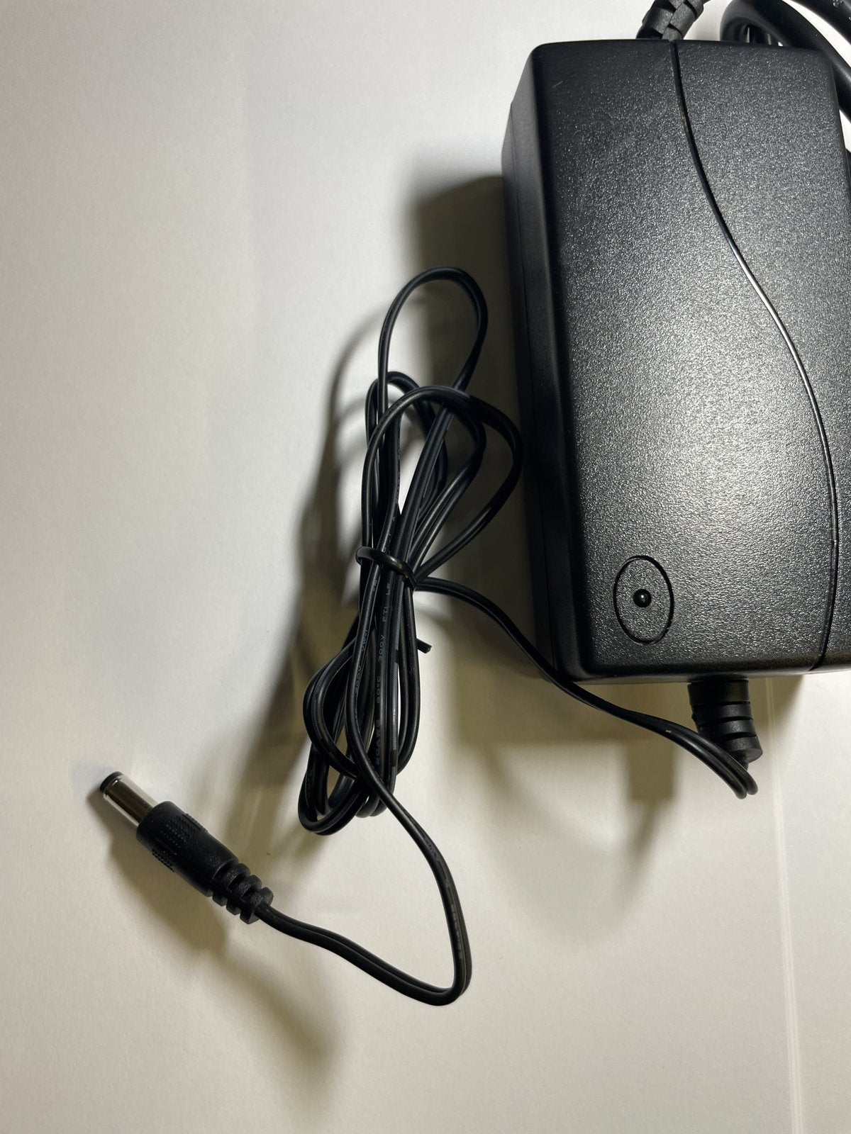 10V - 35V NIMH / NICD Battery Charger for battery packs made up of 10–30 cells