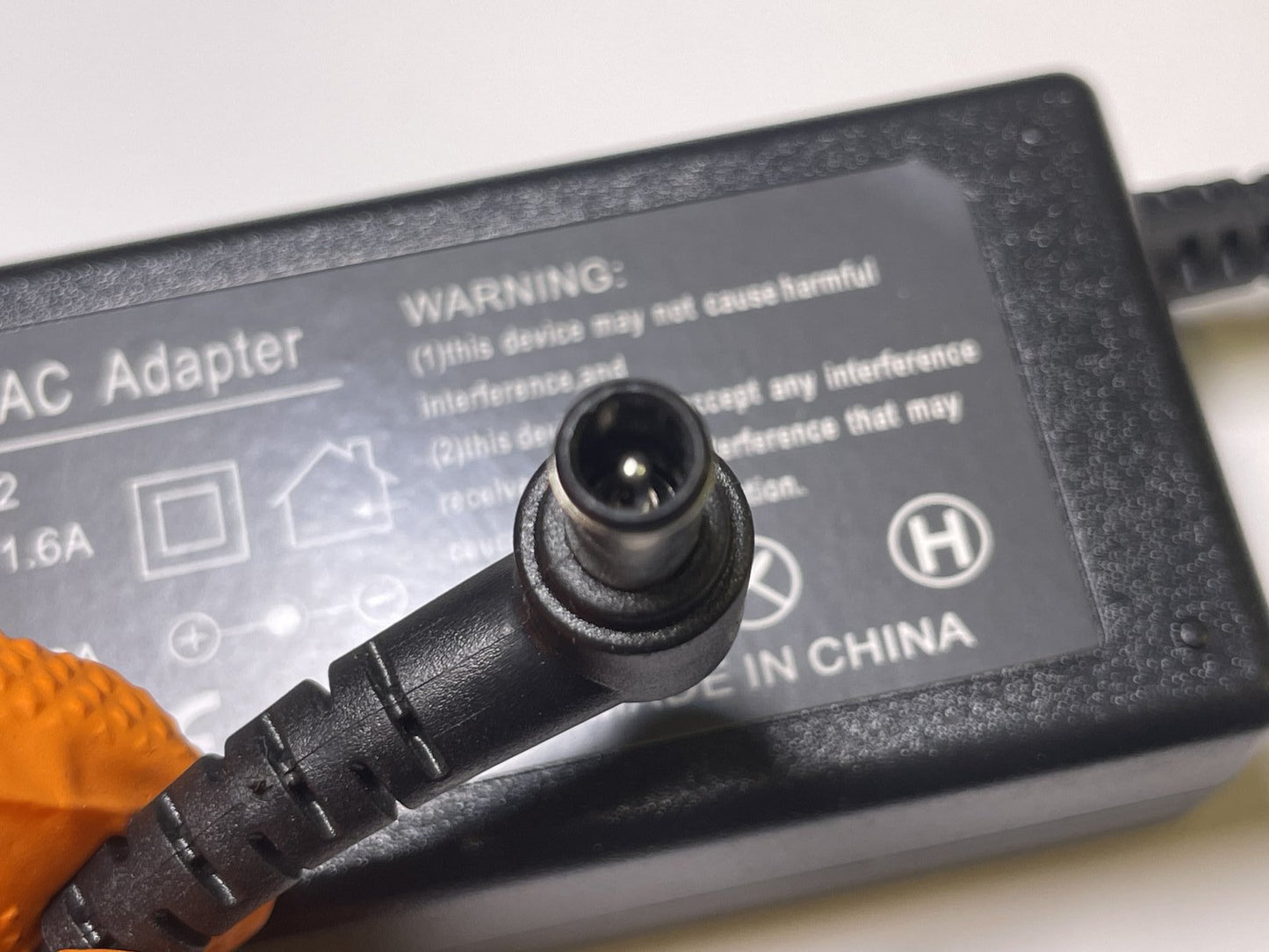 Replacement for 19V 2.8A AC Adaptor for LG Flatron M2780D-PZ AEKKLUP M2780DM