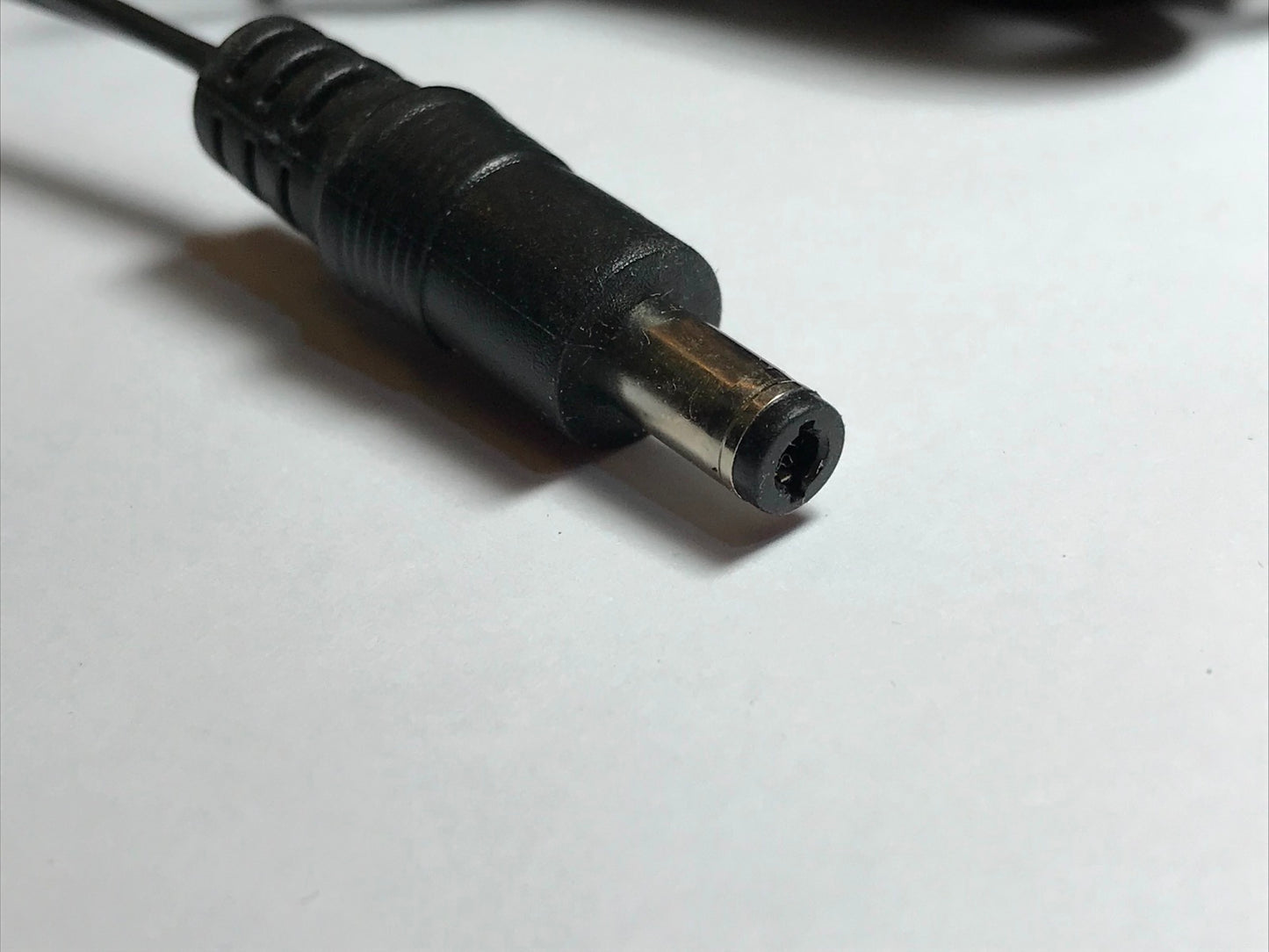 Replacement 9V 1A Charger for Battery Powered Vehicles 5.5mm x 2.1mm / 2.5mm