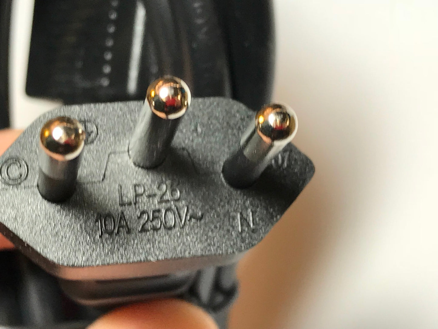 Swiss C13 IEC Kettle Lead Power Cable Mains Cord 54-371266-02 100772882