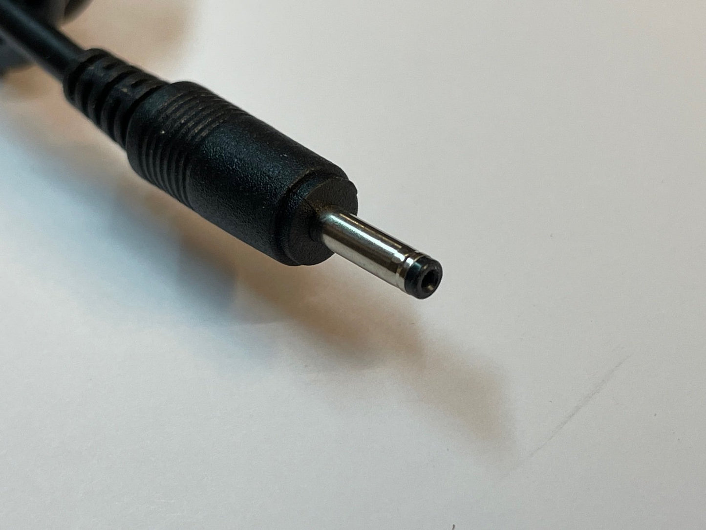 9V Car Charger Power Supply with 3mmx1mm 3x1 Tip Attachment