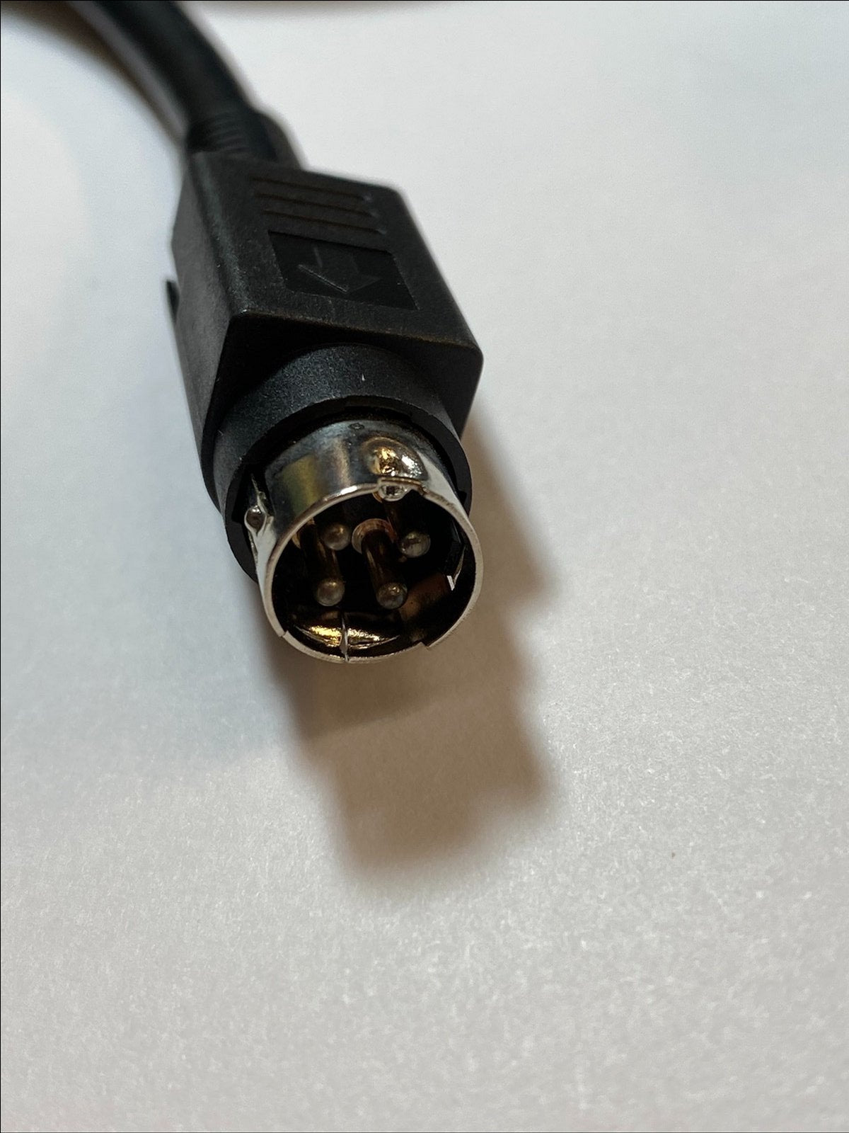 UK Replacement 12V AC-DC POWER ADAPTOR for Samsung DVR Model SRD-470DP CCTV Box