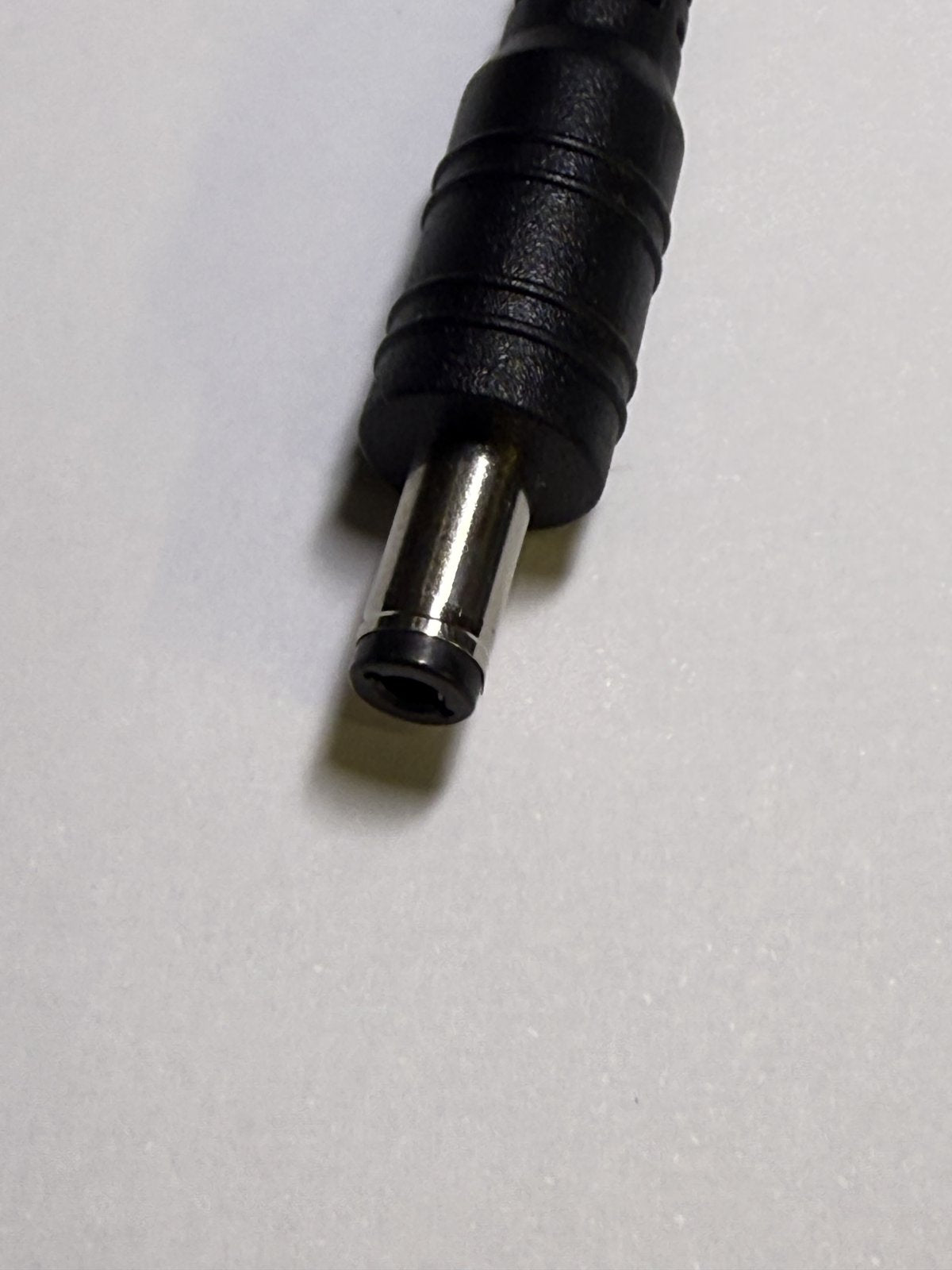 Replacement Huizhou Sanhua AC Adapter Model SAWA-02-594 12V 6A