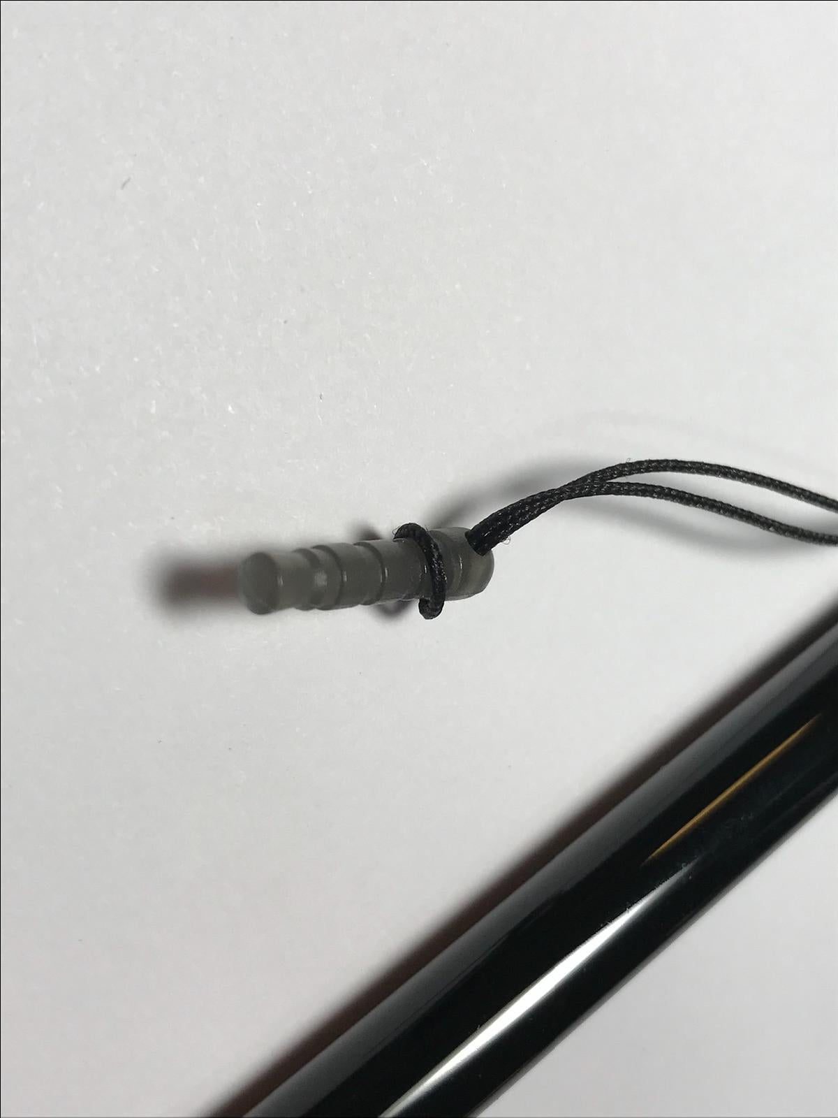 Black Stylus Touch Screen Pen for Tablet PC / Ipad with Headphone Jack Storage