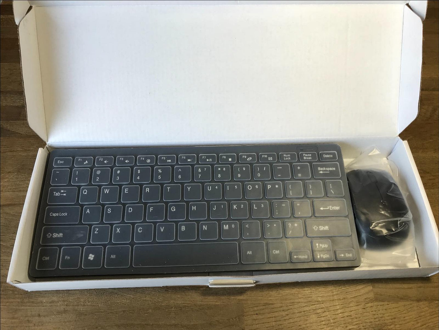 Black Wireless Keyboard & Mouse Set for LG 43UK6400 Smart 4K UHD TV 43" TV