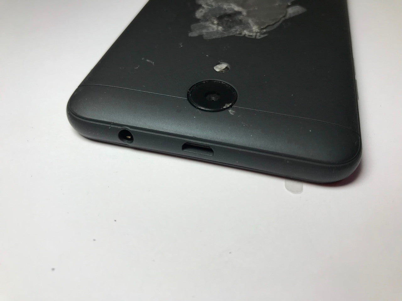 NAKED Ex Display ARCHOS 50f Neon Smartphone with Damaged Back