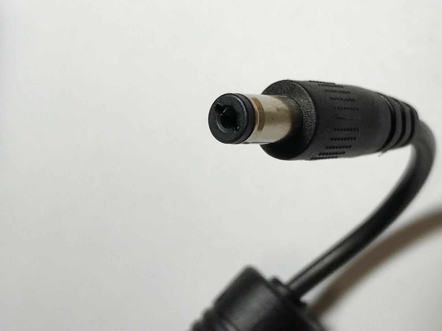 EU 12V 12.0V 2A 2.0A AC-DC ADAPTOR REGULATED POWER SUPPLY 5.5MM X 2.1MM