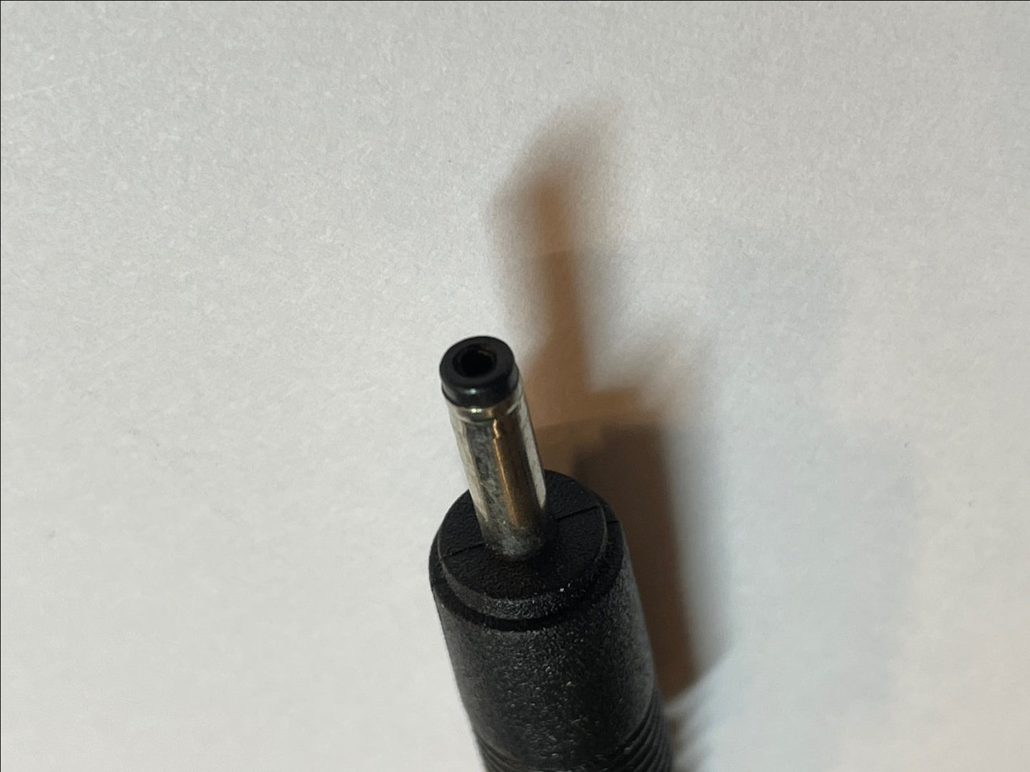 9V 2A Mains AC-DC Switching Adaptor Power Supply Charger 3mm x 1.1mm 3.0mm 1.1mm