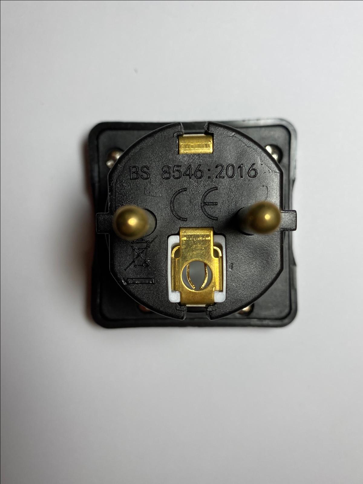 UK 3 Pin Plug to EU European 2 Pin Travel Convertor Adaptor