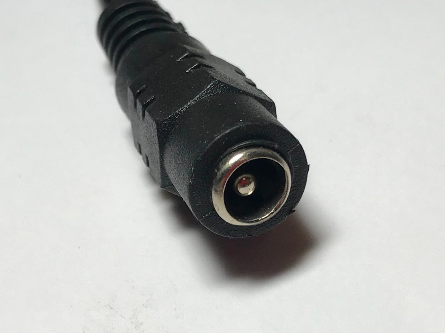 8 Way DC Splitter Lead with 1x 5.5mm x 2.1mm Socket & 8x 5.5 x 2.1 Male DC