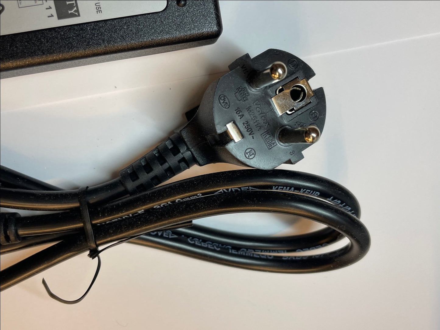 EU 12V MAINS KORG SP-250 STAGE PIANO AC-DC Switching Adapter PLUG