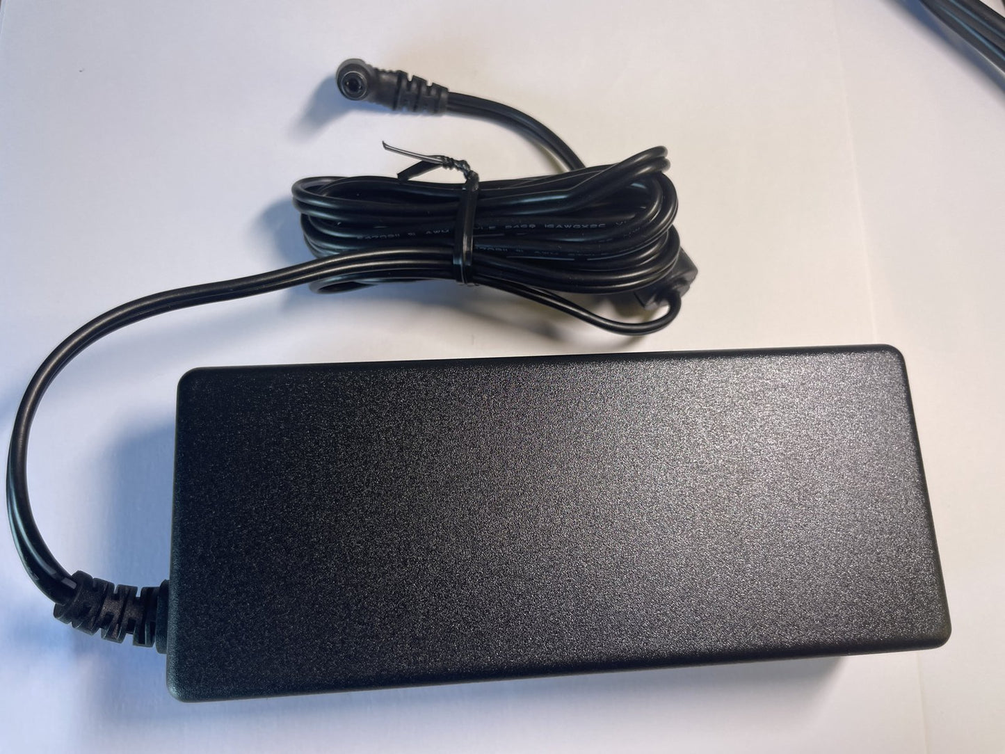 24V 5A 5000mA AC-DC Adaptor Power Supply for Philips Matchline 23PF9945 LCD TV