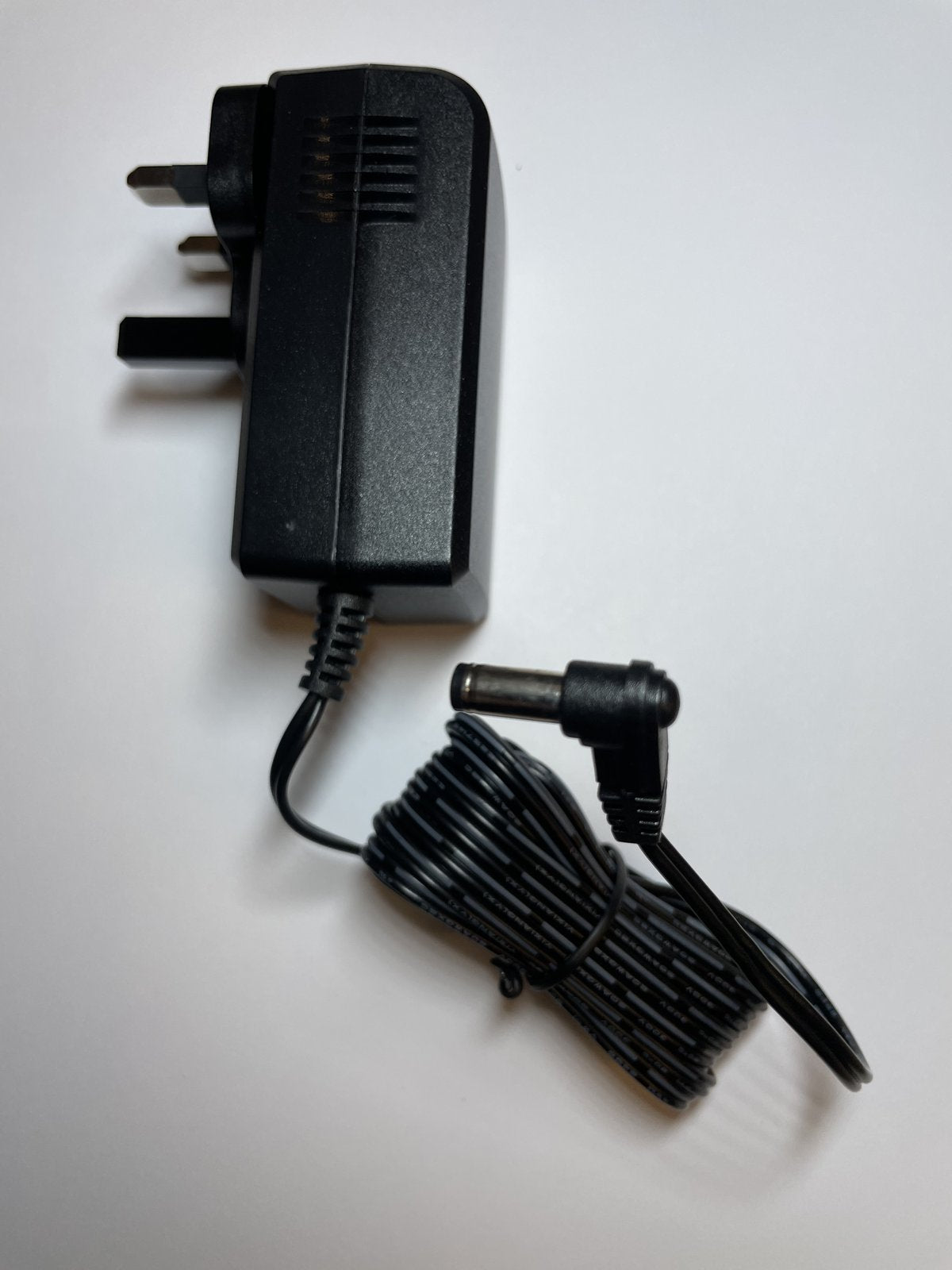12V MAINS BT HOME HUB 2.0 3.0 TYPE A ROUTER AC-DC Switching Adapter CHARGER PLUG