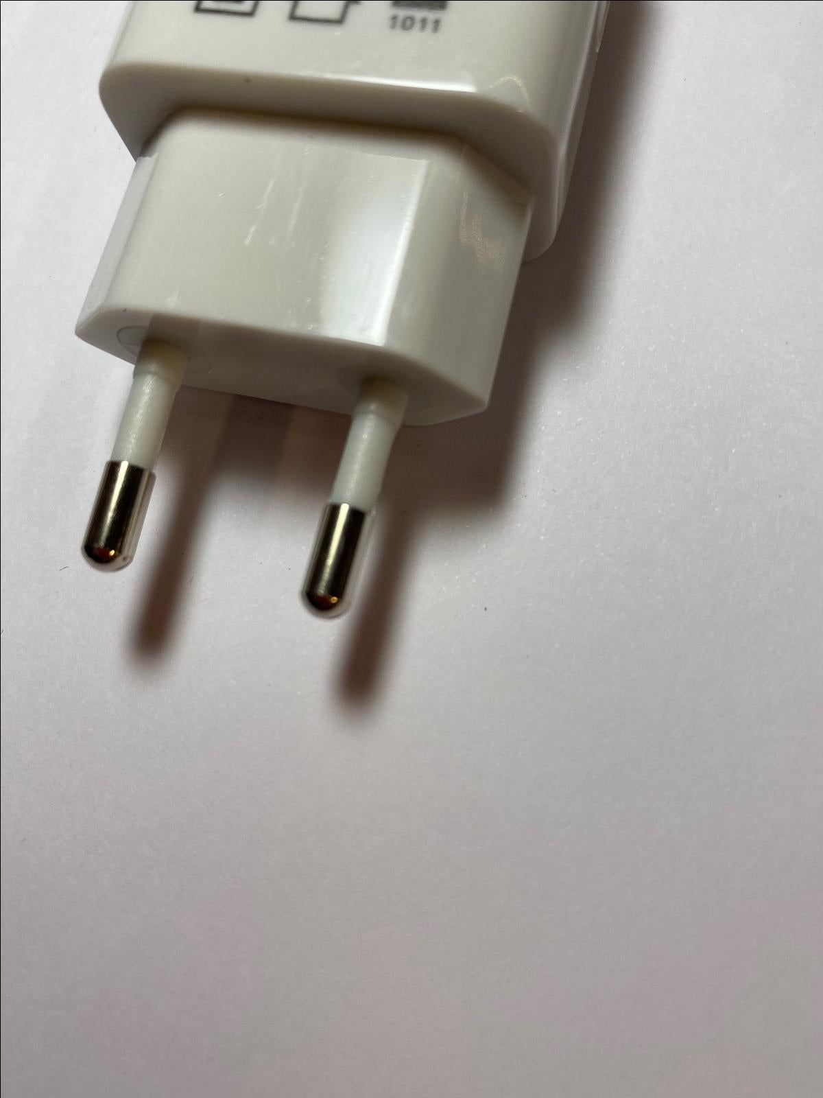 EU 5V 1A 5VA Switching Power Supply SW4347 ITE Power Supply USB Mains Plug White