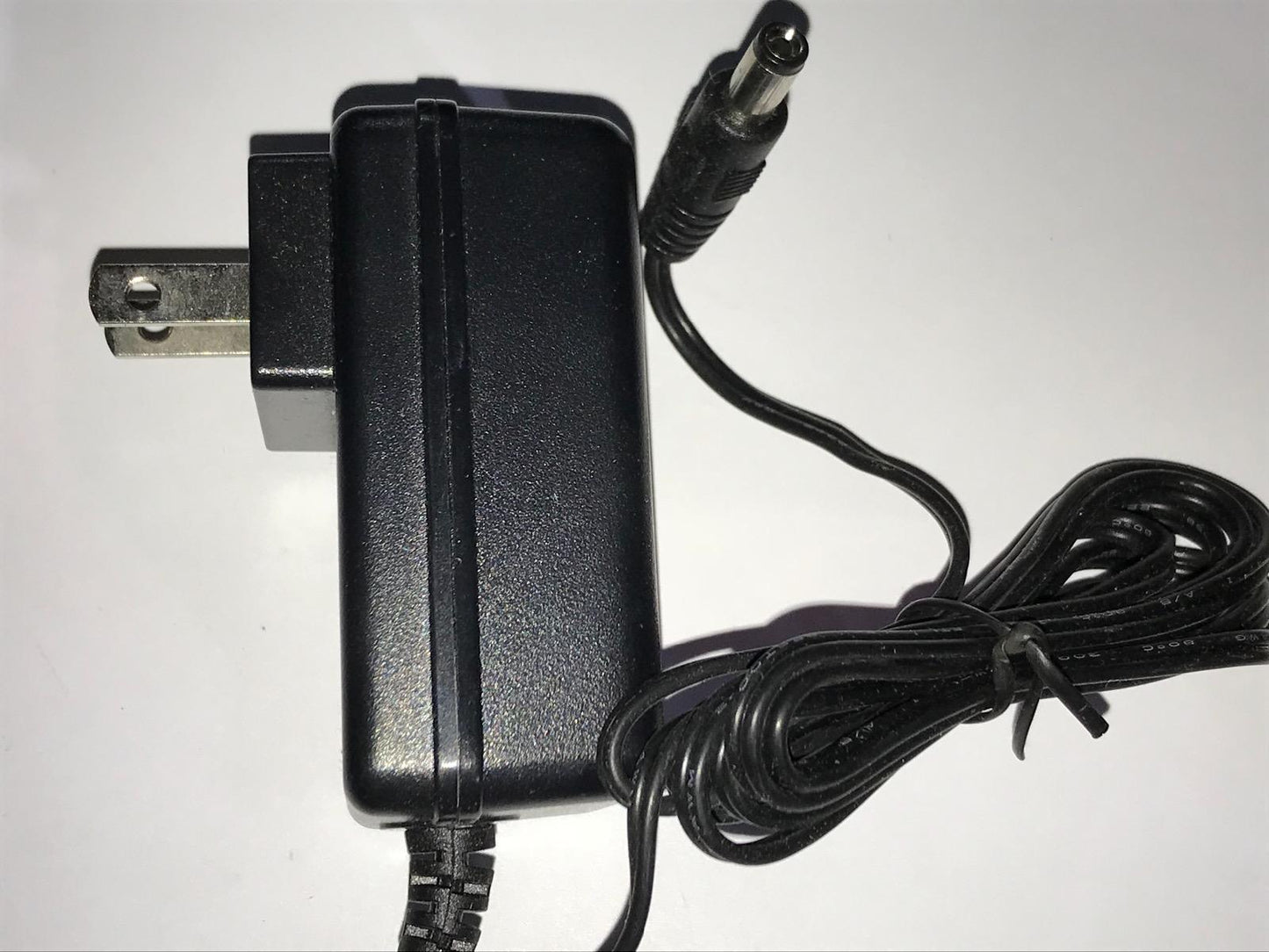 USA Replacement for 5V 2A AC-DC Power Adaptor JK050200-S04USA 5.5mm x 2.1mm