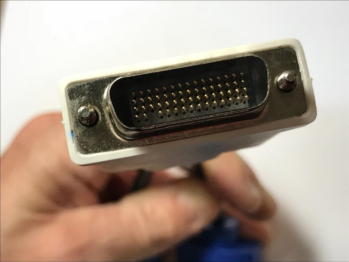 HP LFH / DMS-59 to Dual VGA Y-Splitter Cable 338285-008