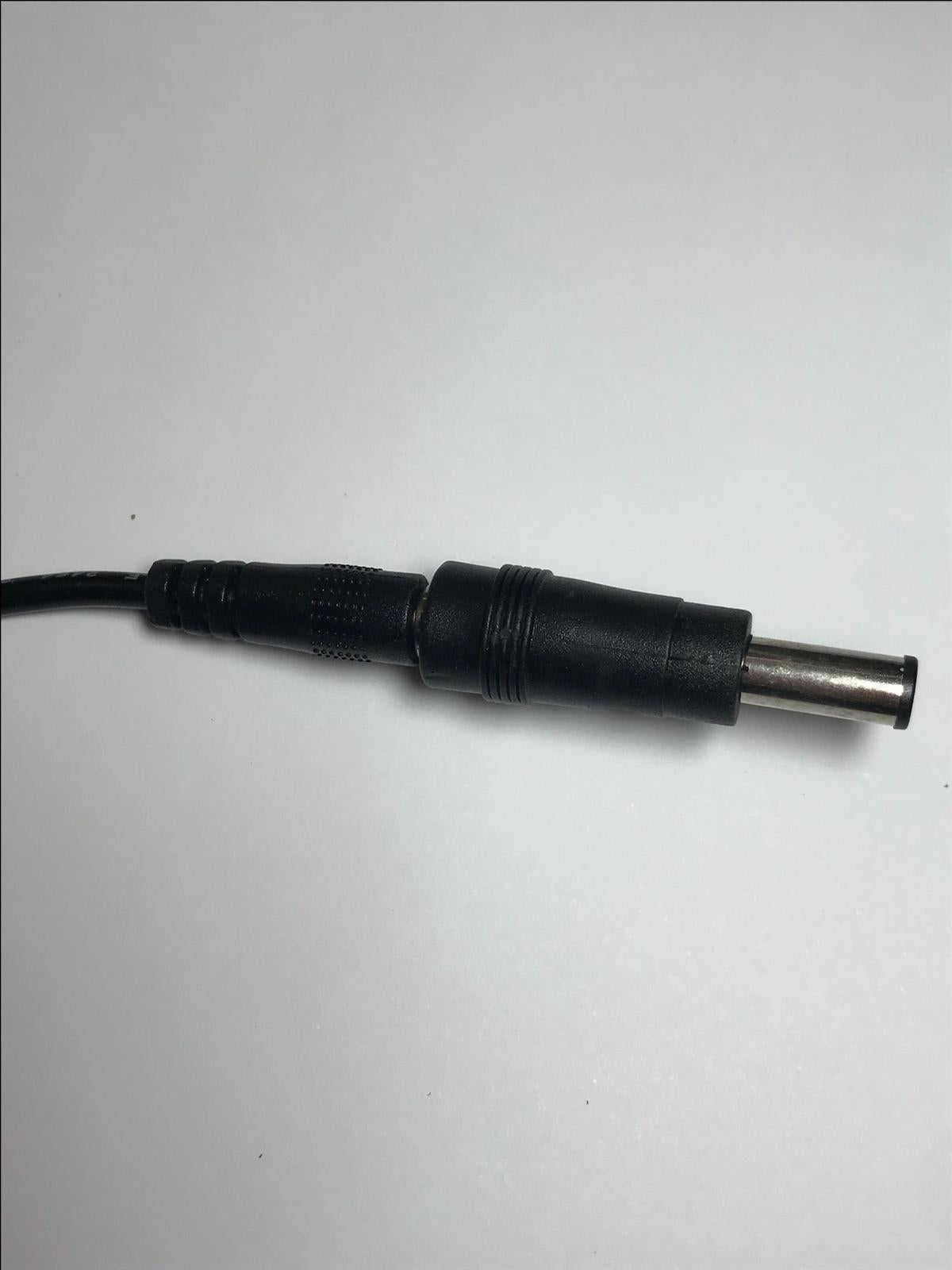 14.0V 4.143A 14V AC-DC Switching Adaptor Power Supply 6.0mm x 4.3mm centre pin