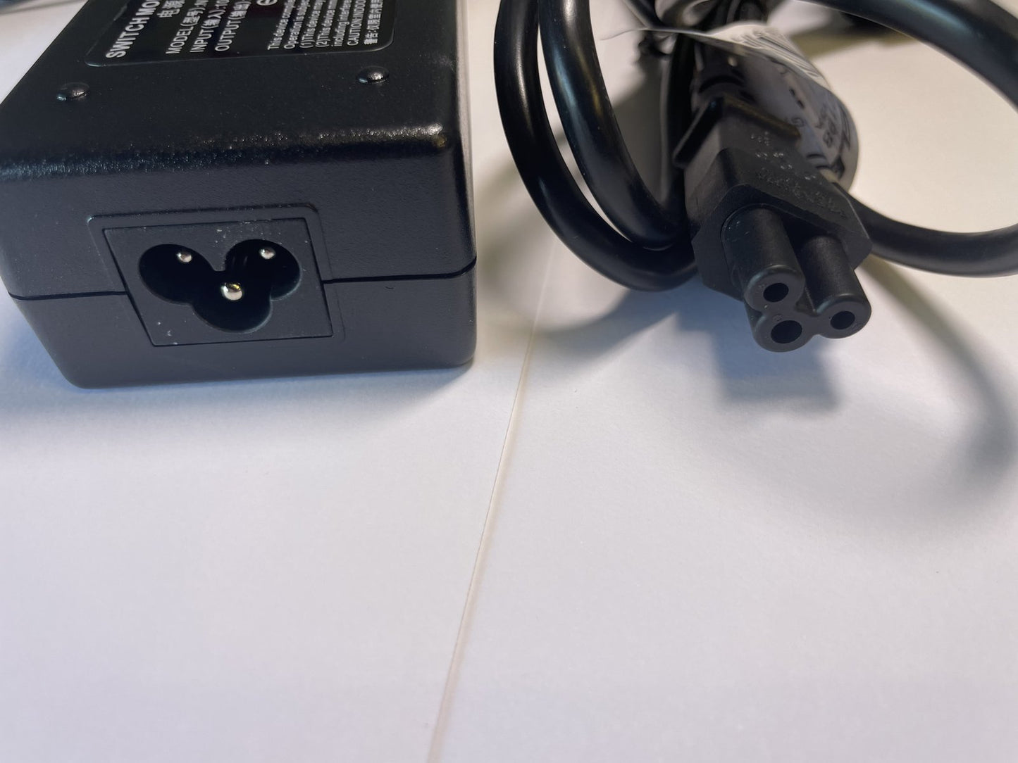 Replacement for 24V 3.5A 4A 4.5A 5A AC-DC Adaptor Power Supply 5.5mm x 2.1/2.5