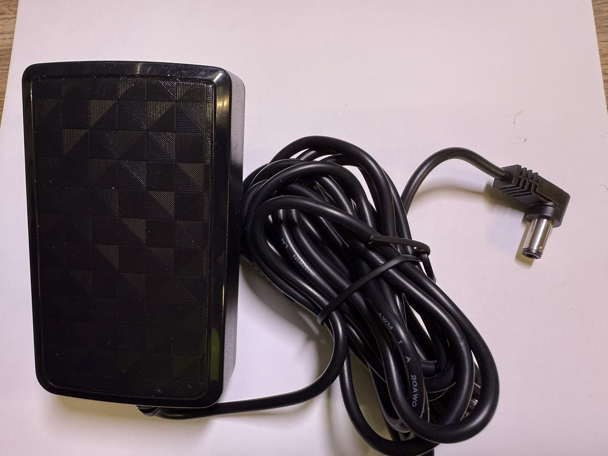 12V LACIE 301033 301137 EXTERNAL HARD DRIVE AC ADAPTOR POWER SUPPLY CHARGER PLUG