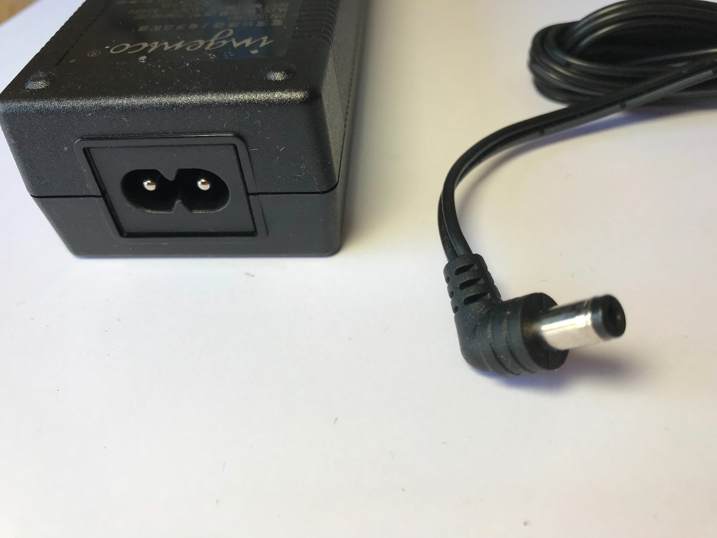 Genuine Ingenico 192020864 Model PSM24W-080 8.0V 3.0A AC-DC Adaptor Power Supply