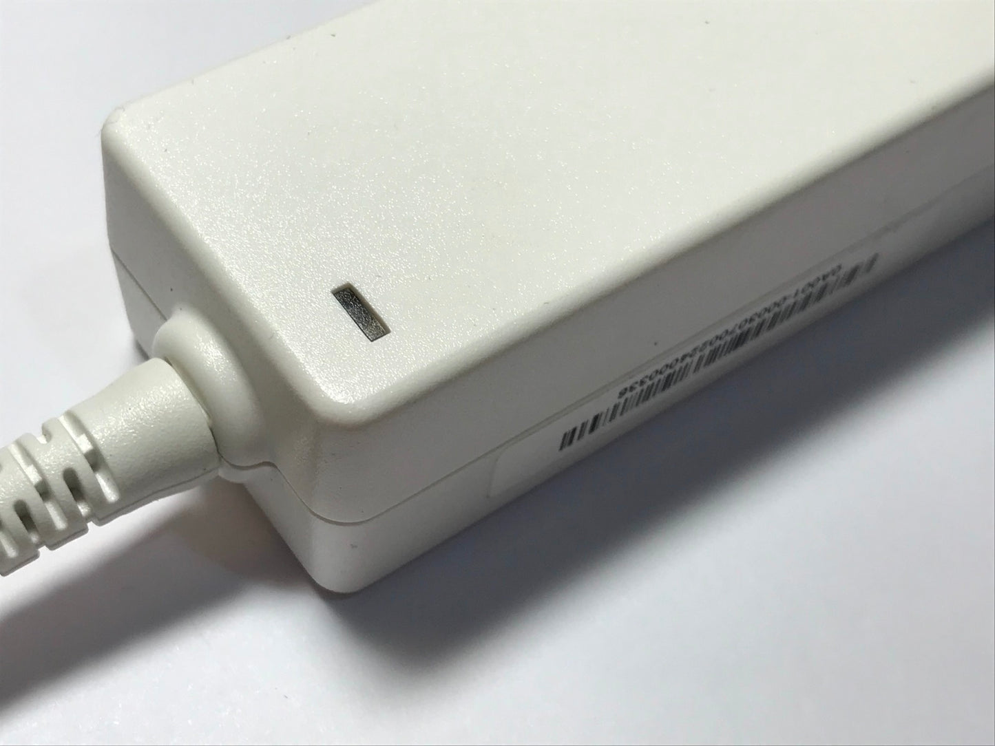 UK Plug Replacement for 19V 2.1A AC-DC Adaptor Power Supply for Droix CK1 Mini