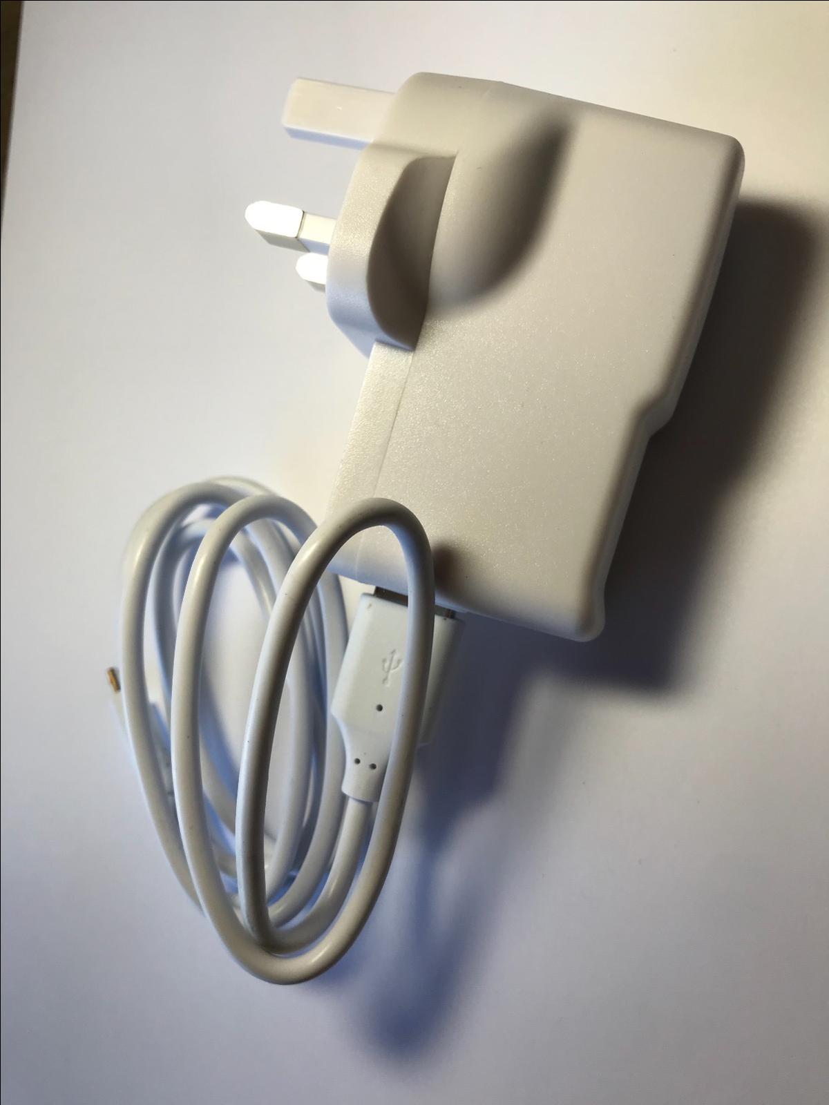 WHITE 5V 2A 1.5A 1A AC-DC Adaptor Power Supply Charger + Micro USB Lead Cable