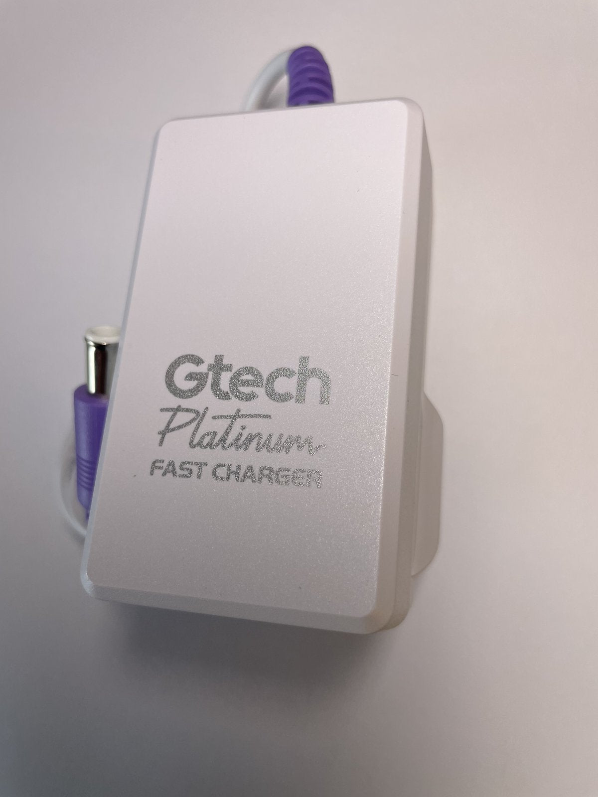 Replacement AC-DC Adaptor Charger for Bissell 3001401OH 1621576 UK Plug