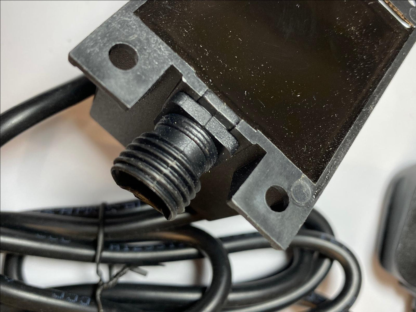 Replacement Outdoor AC Adaptor Power Supply for BJ-AC120040-IP44 12V AC 400mA