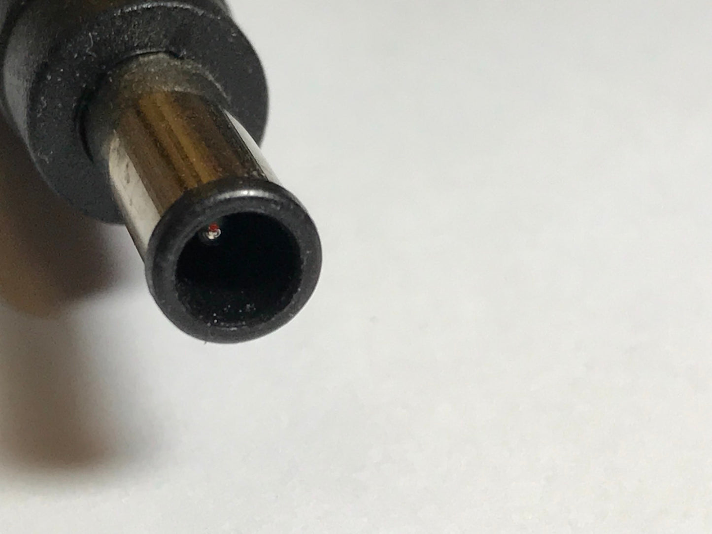 24V UK Replacement for 23V 1.5A DC AC-DC ADAPTOR for JVC TH-WL711B Soundbar