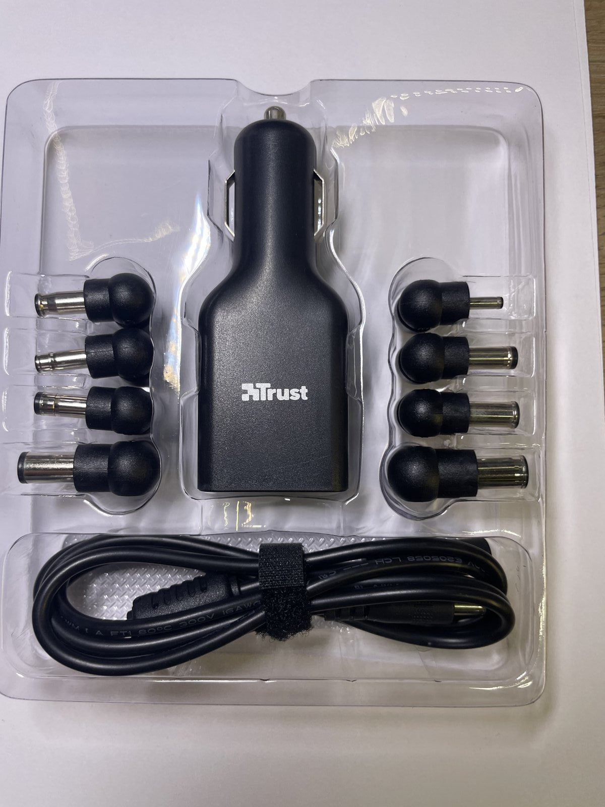 Trust Notebook Power Adapter 90W Car Charger Power Supply for Acer Samsung IBM