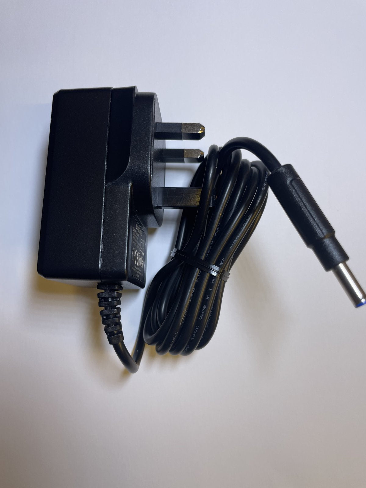 Replacement Battery Charger for eureka MC3805B-B 33.0V 0.5A 16.5W 37.0V 0.5A
