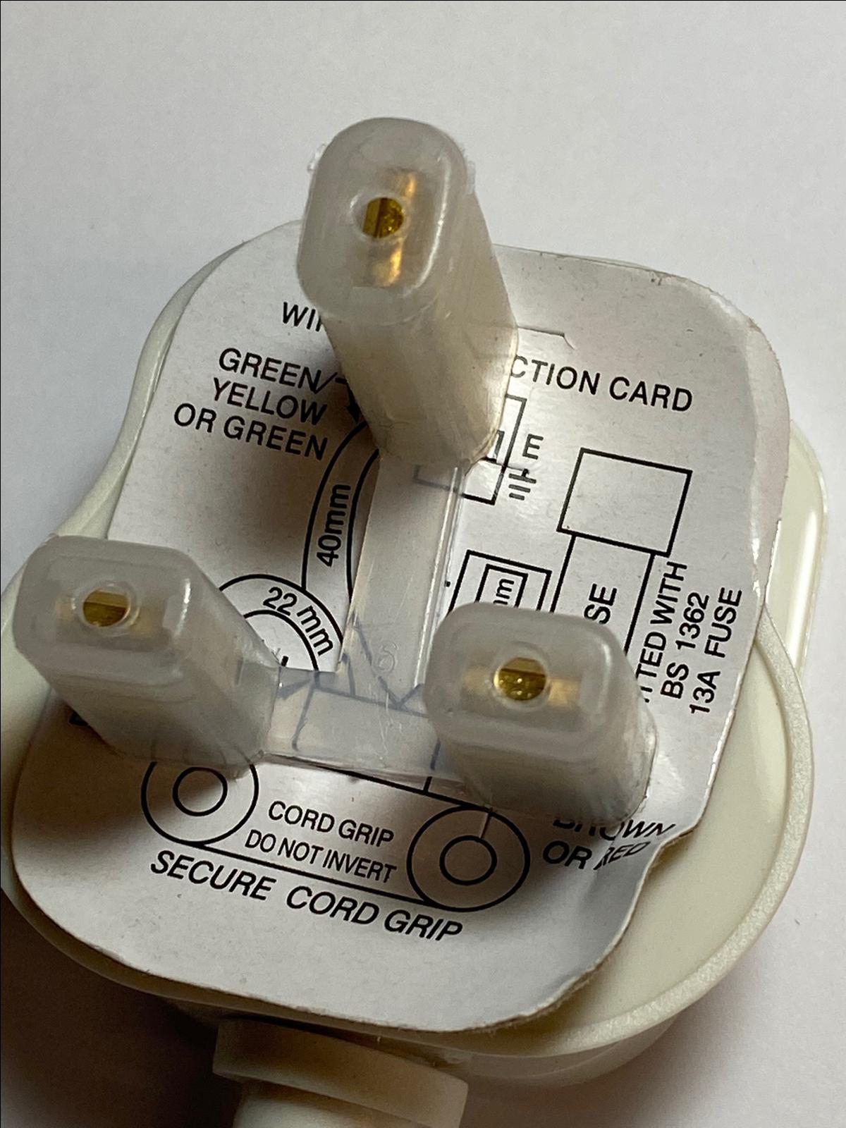 White Iron Braided Heat Resistant 3 Core Cable Lead Flex UK Plug with 13A Fuse