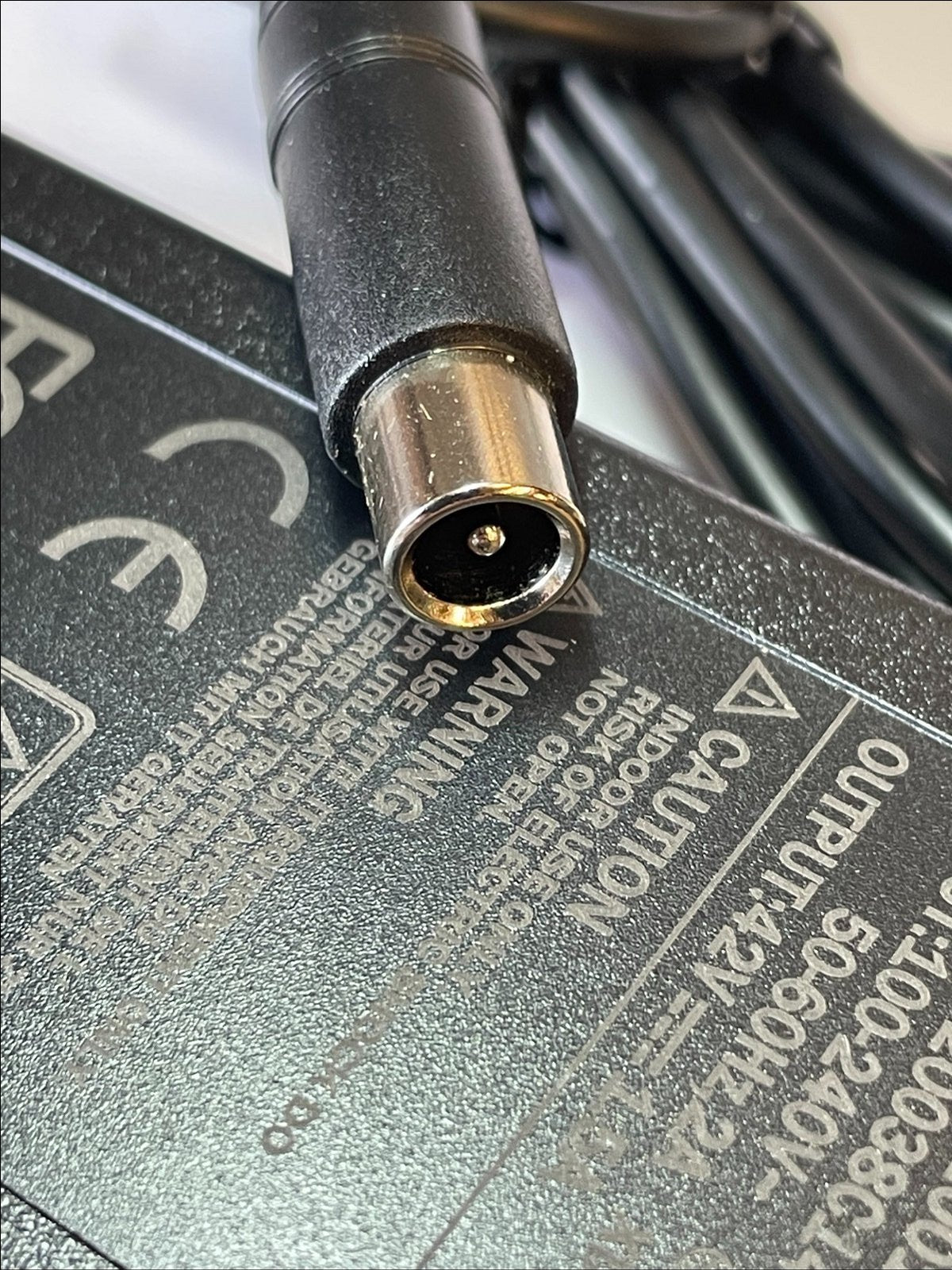 Replacement for 42V 2A Li-ion Battery Charger for Xiong Ying Electric Bike