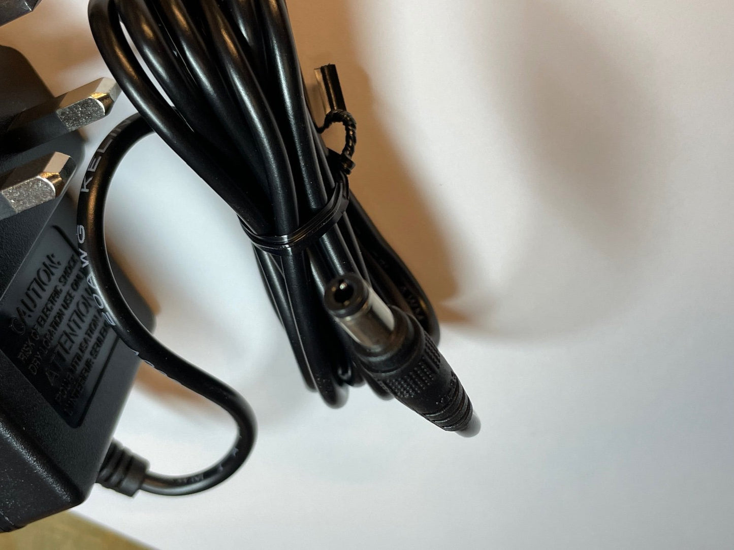 12V 2A 5.5MM STRAIGHT CONNECTOR AC-DC SWITCHING ADAPTOR POWER SUPPLY UK PLUG