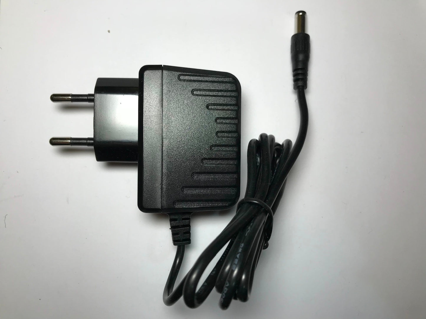 Replacement for 5V 2000mA Power Adaptor model AL-520WB EU European Plug