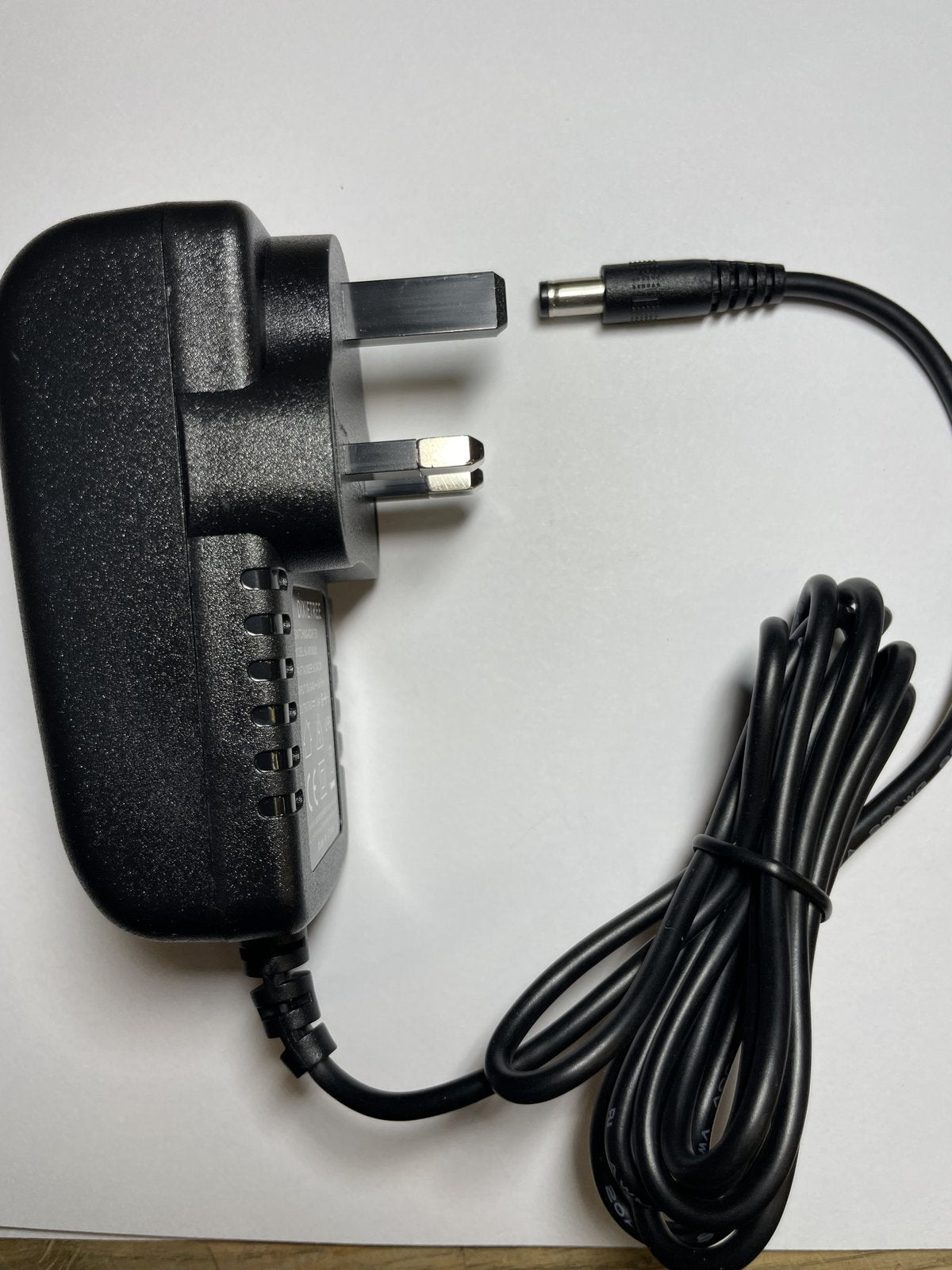 9V 3A Mains AC-DC Adaptor Power Supply Charger Plug for Polaroid Pogo Camera